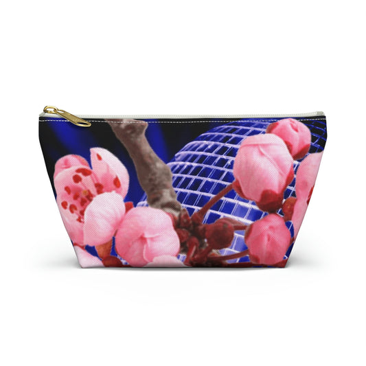 Accessory Pouch w T-bottom